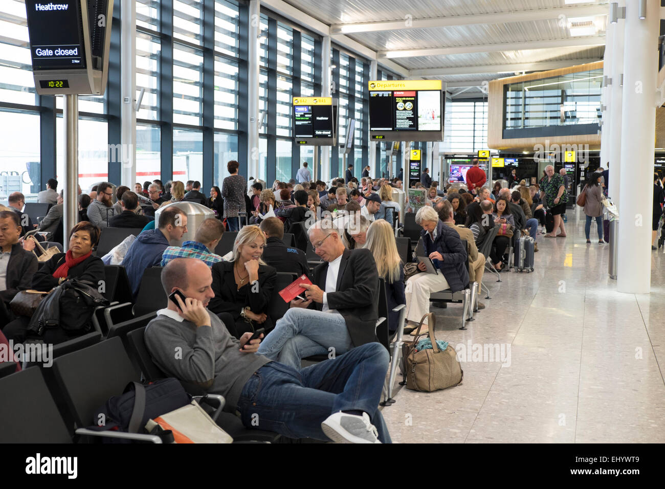 Heathrow terminal 3 lounge hires stock photography and images Alamy
