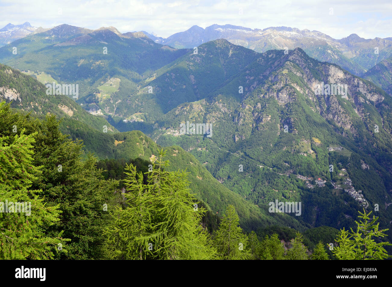 Switzerland, Europe, Ticino, Valle Onsernone, Parco Nazionale del Locarnese, view, Pianascio, mountains, valley Stock Photo