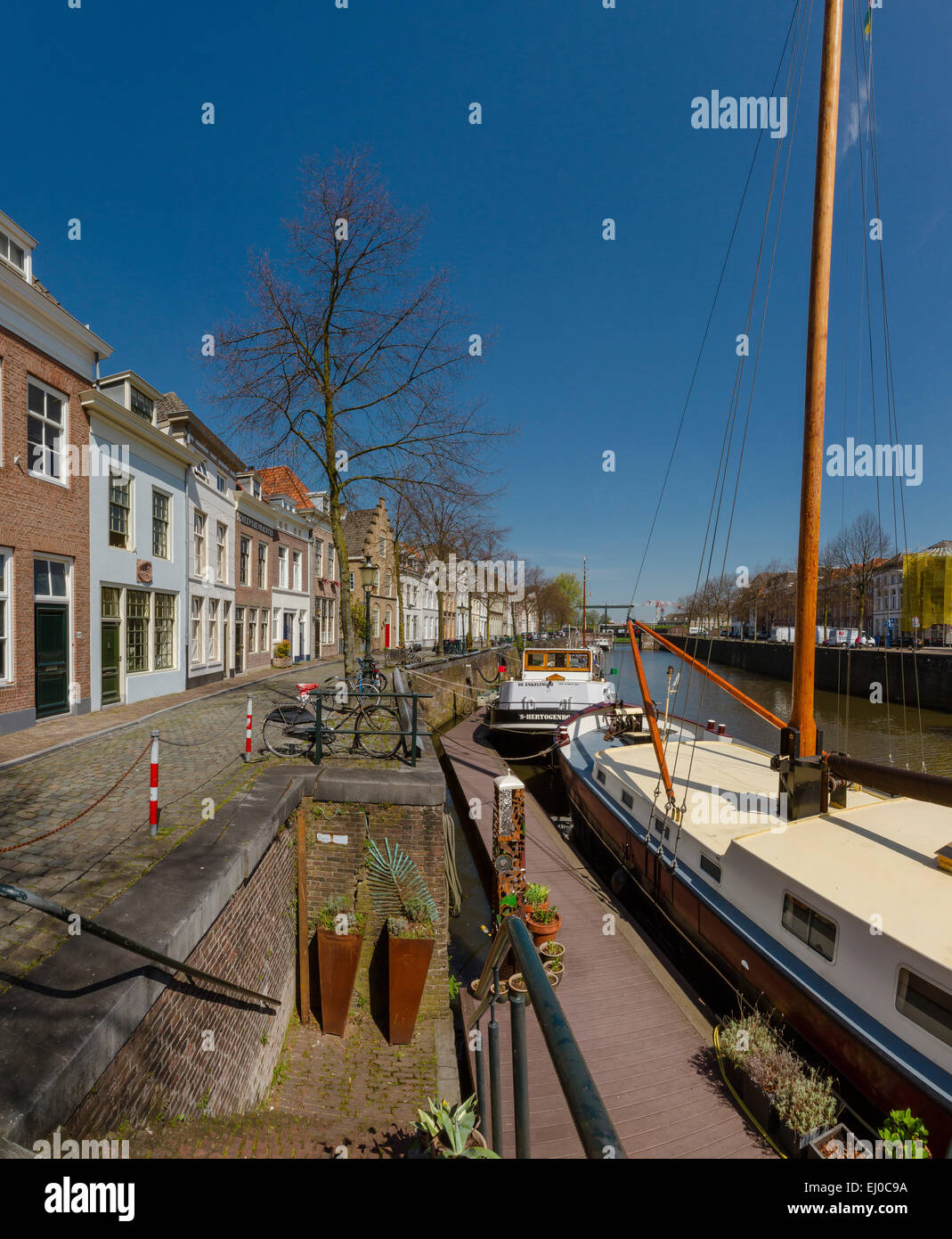 s-Hertogenbosch, Den Bosch, Netherlands, Holland, Europe, city, village, water, spring, Old Port Stock Photo