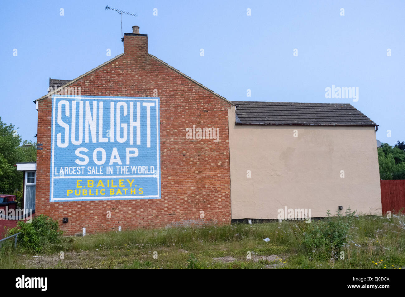 Sunlight Soap advertisement in Bletchley Stock Photo