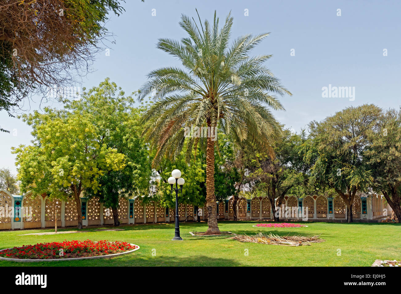 Asia, United Arab Emirates, UAE, Abu Dhabi, Al Ain, Hili, 110th Street