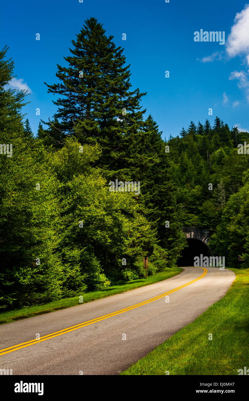 Tunnel on the Blue Ridge Parkway in North Carolina Stock Photo Alamy