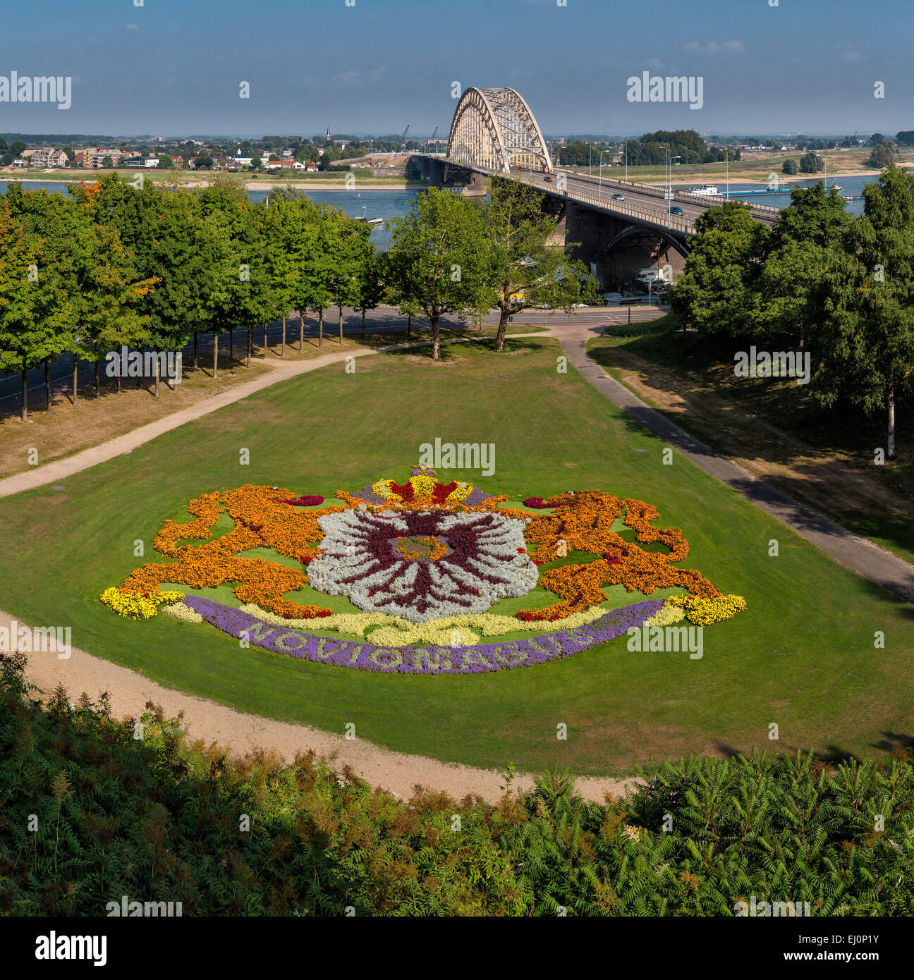 Netherlands, Holland, Europe, Nijmegen, Gelderland, landscape, flowers, summer, Hunner park, bridge, river, Waal, park, flowers Stock Photo