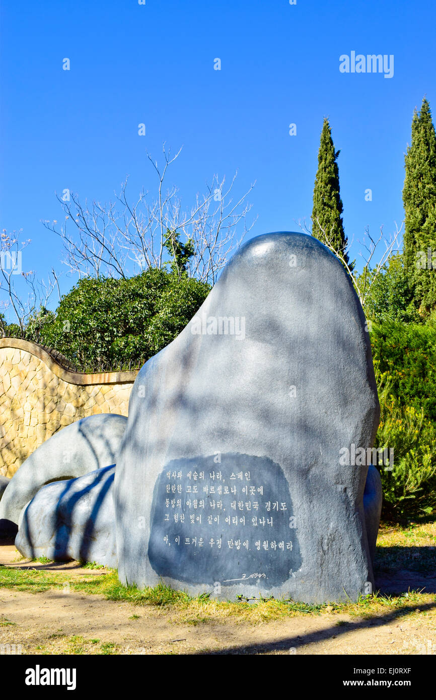 Monument to Hwang Youngcho located in front of the Barcelona Olympic