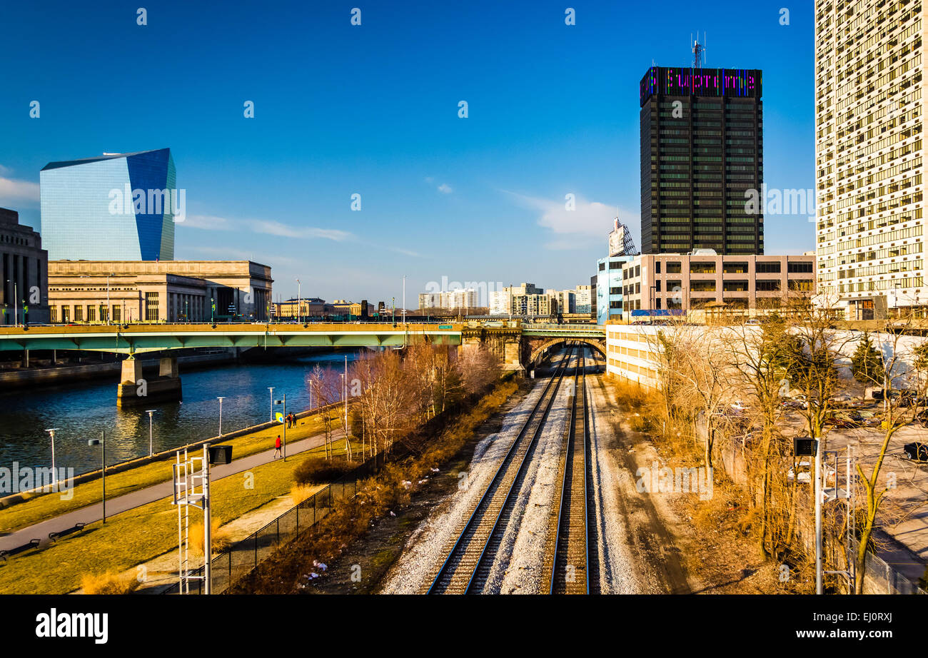 View of railroad tracks along the Schuylkill River in Philadelphia, Pennsylvania. Stock Photo