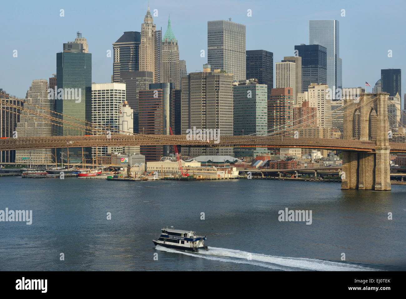 USA, United States, America, America, New York, Brooklyn Bridge, bridge, East river, ferry, downtown, skyline, city Stock Photo