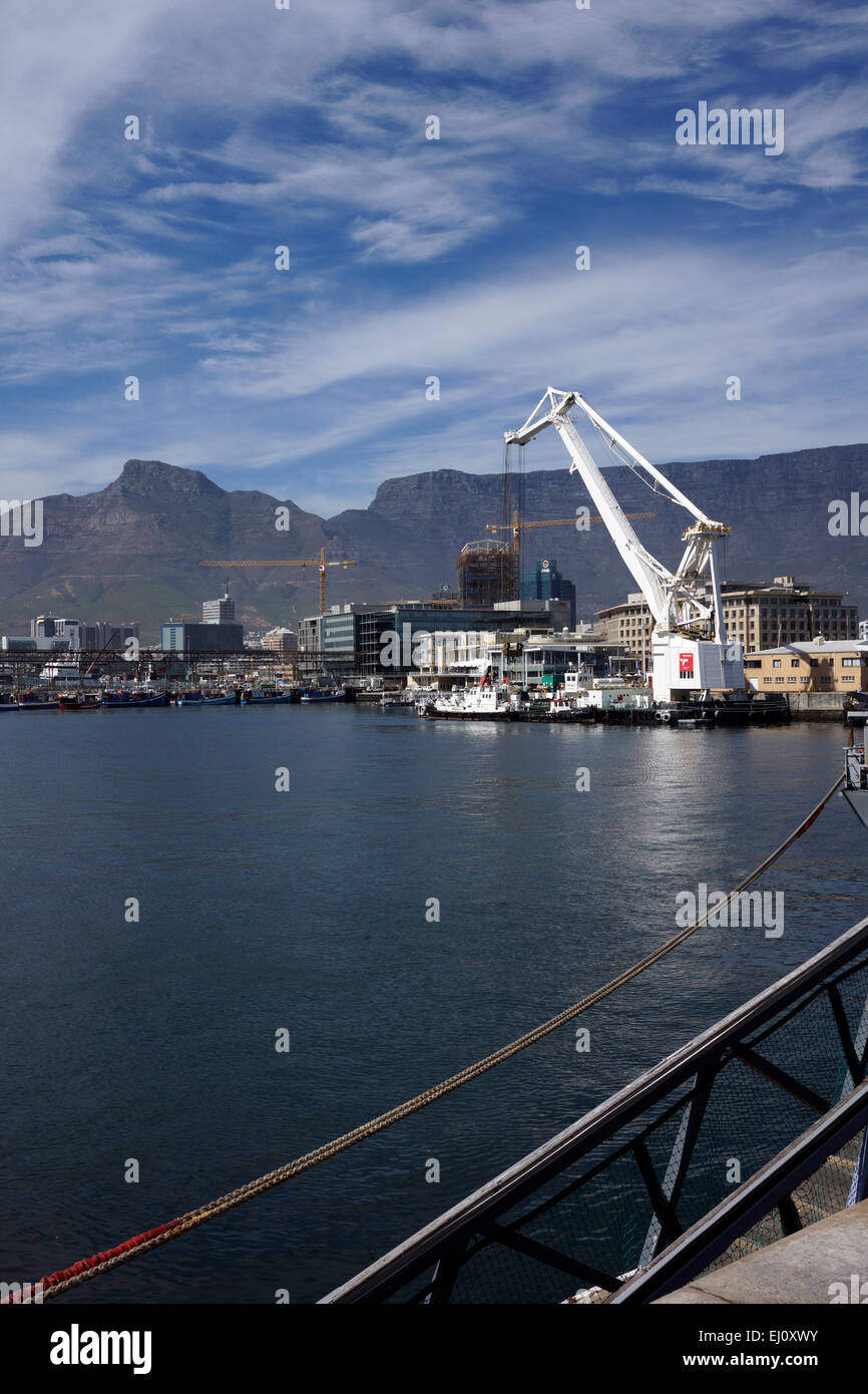 Floating crane in the Victoria basin in the Cape Town harbour, South
