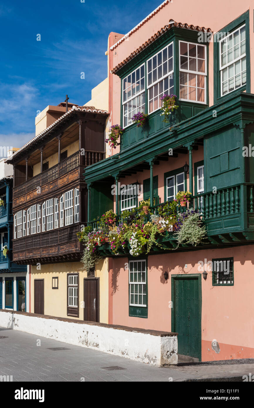 Santa Cruz de la Palma, La Palma, Spain, Europe, Canary islands, town, city, Old Town, houses, homes, balconies, flowers Stock Photo