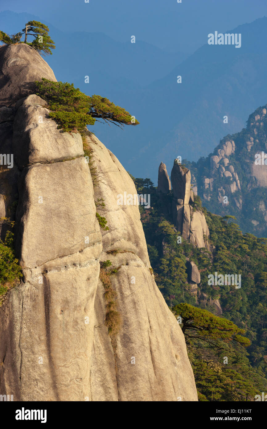 Sanquingshan, national park, China, Asia, province, Jiangxi, UNESCO, world nature heritage, mountains, rocks, cliffs, pines Stock Photo