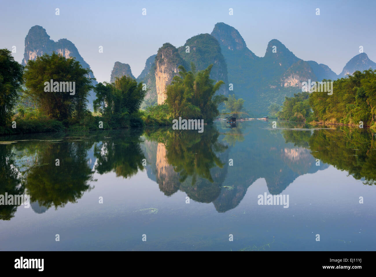 Yulong River, China, Asia, region, Guangxi, river, flow, mountains, karst, scenery, reflection, morning light Stock Photo