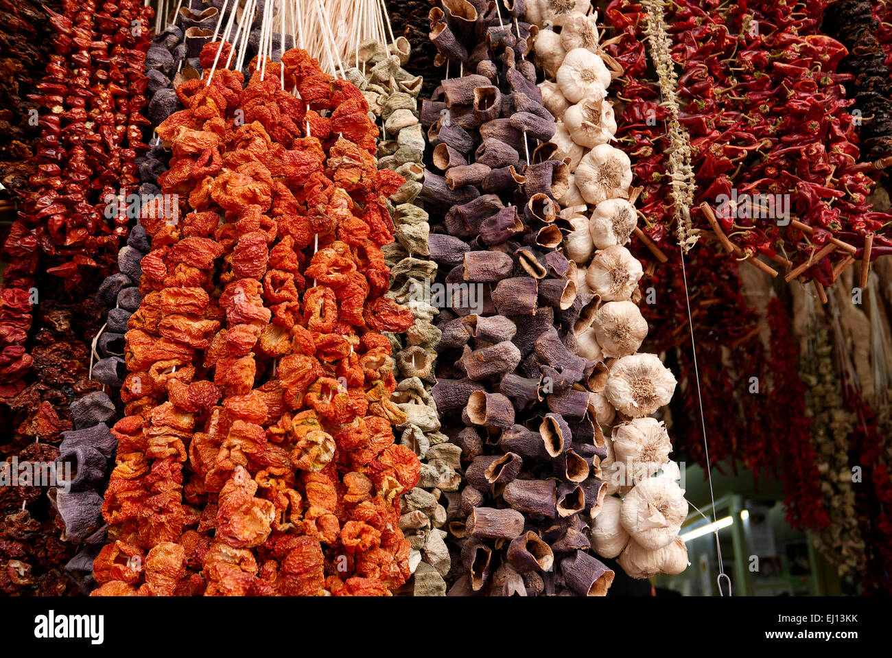 greece athens monastiraki evripidou street a shop called fotsi selling dried spices Stock Photo