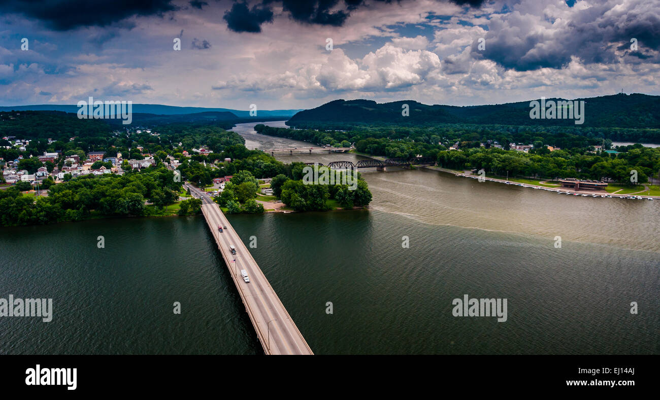 View of the Susquehanna River and town of Northumberland, Pennsylvania from Shikellamy State Park. Stock Photo