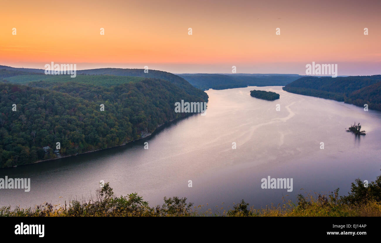 View of the Susquehanna River at sunset, from the Pinnacle in Southern Lancaster County, Pennsylvania. Stock Photo