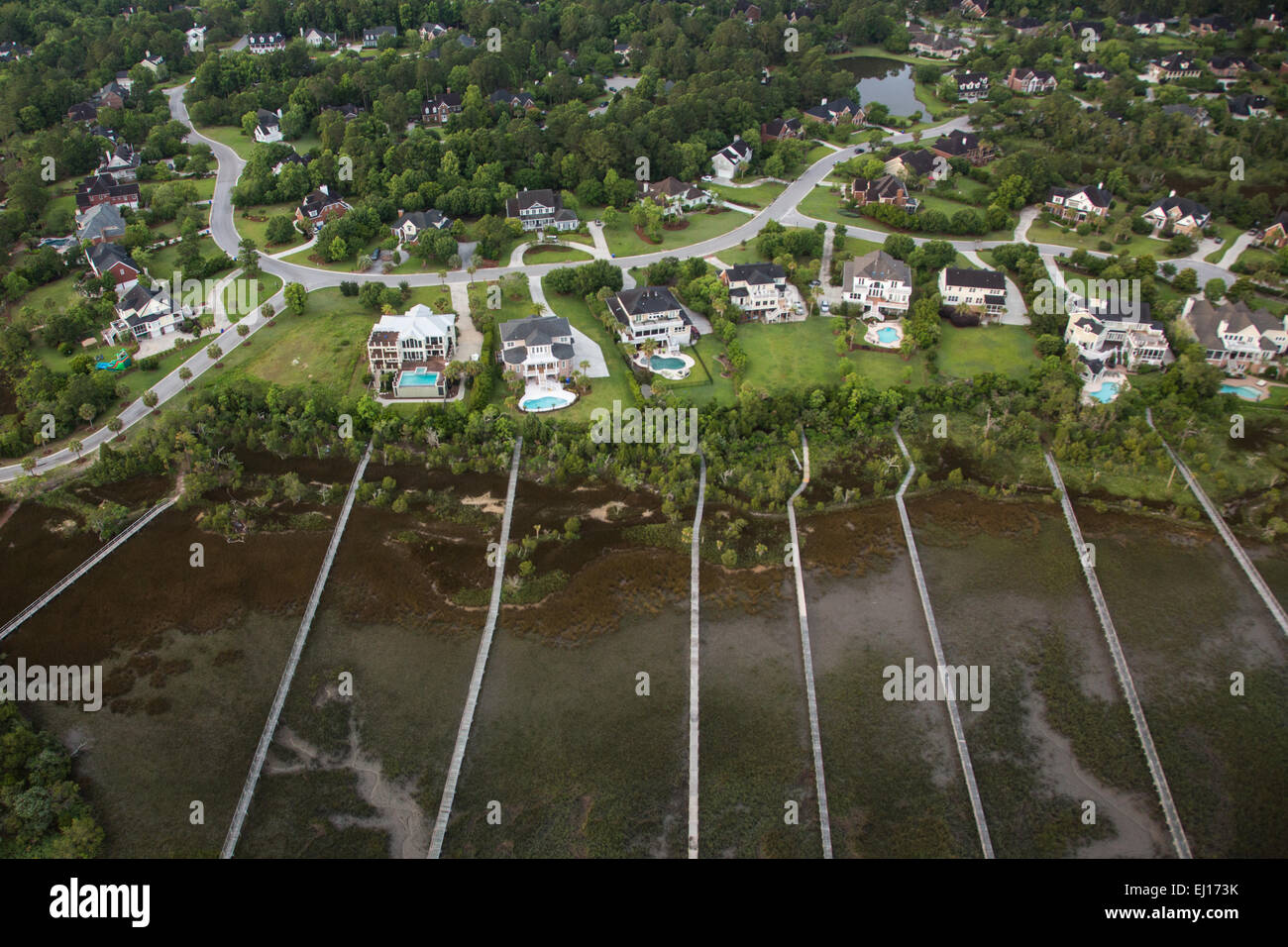 Aerial view of estate homes along Molasses Creek in Mt Pleasant, SC
