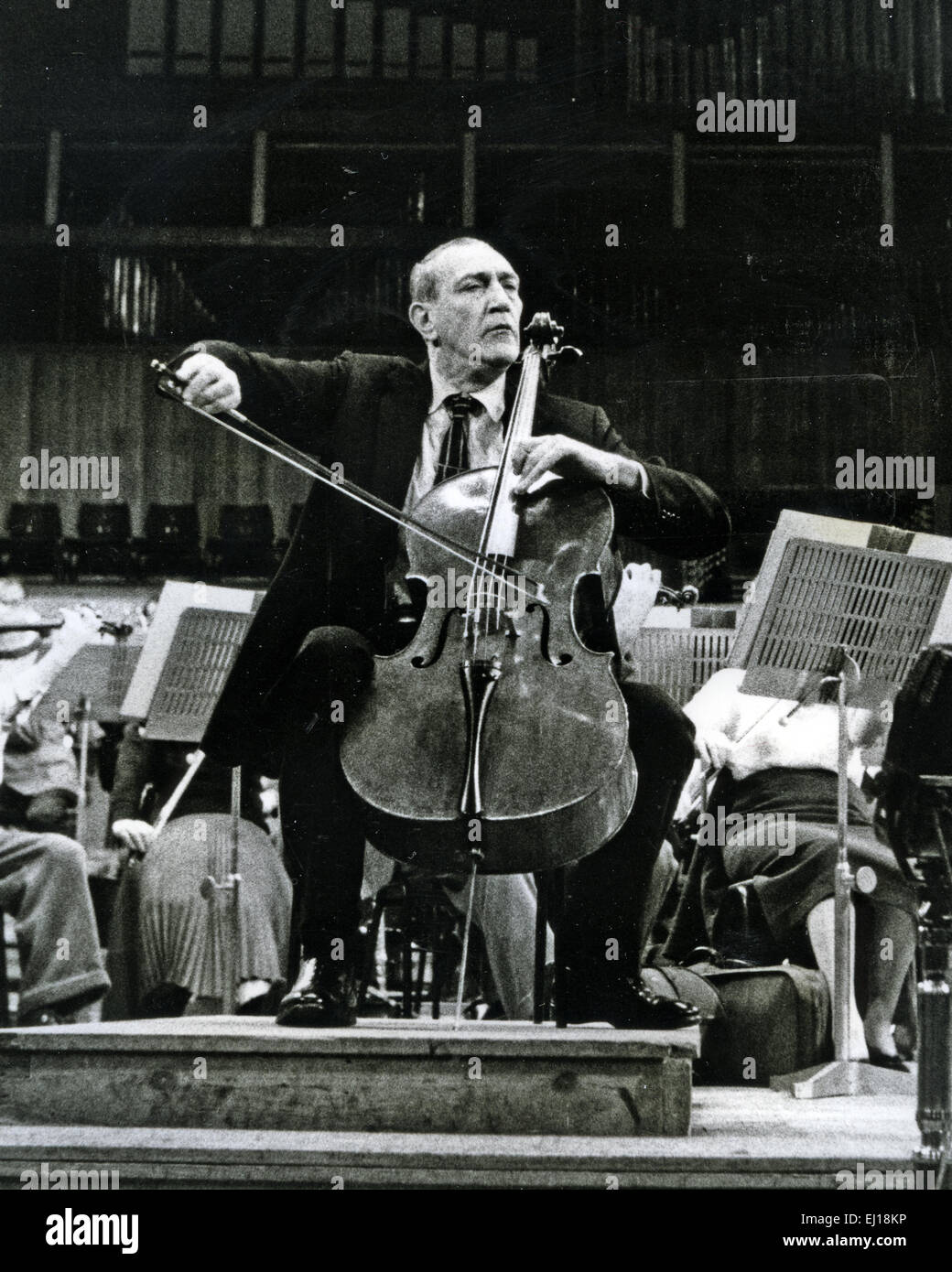 GREGOR PIATIGORSKY (19031976) RussianAmerican cellist about 1968
