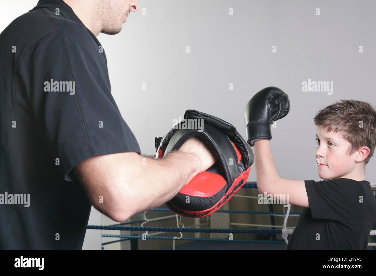 Boxe training hi-res stock photography and images - Alamy
