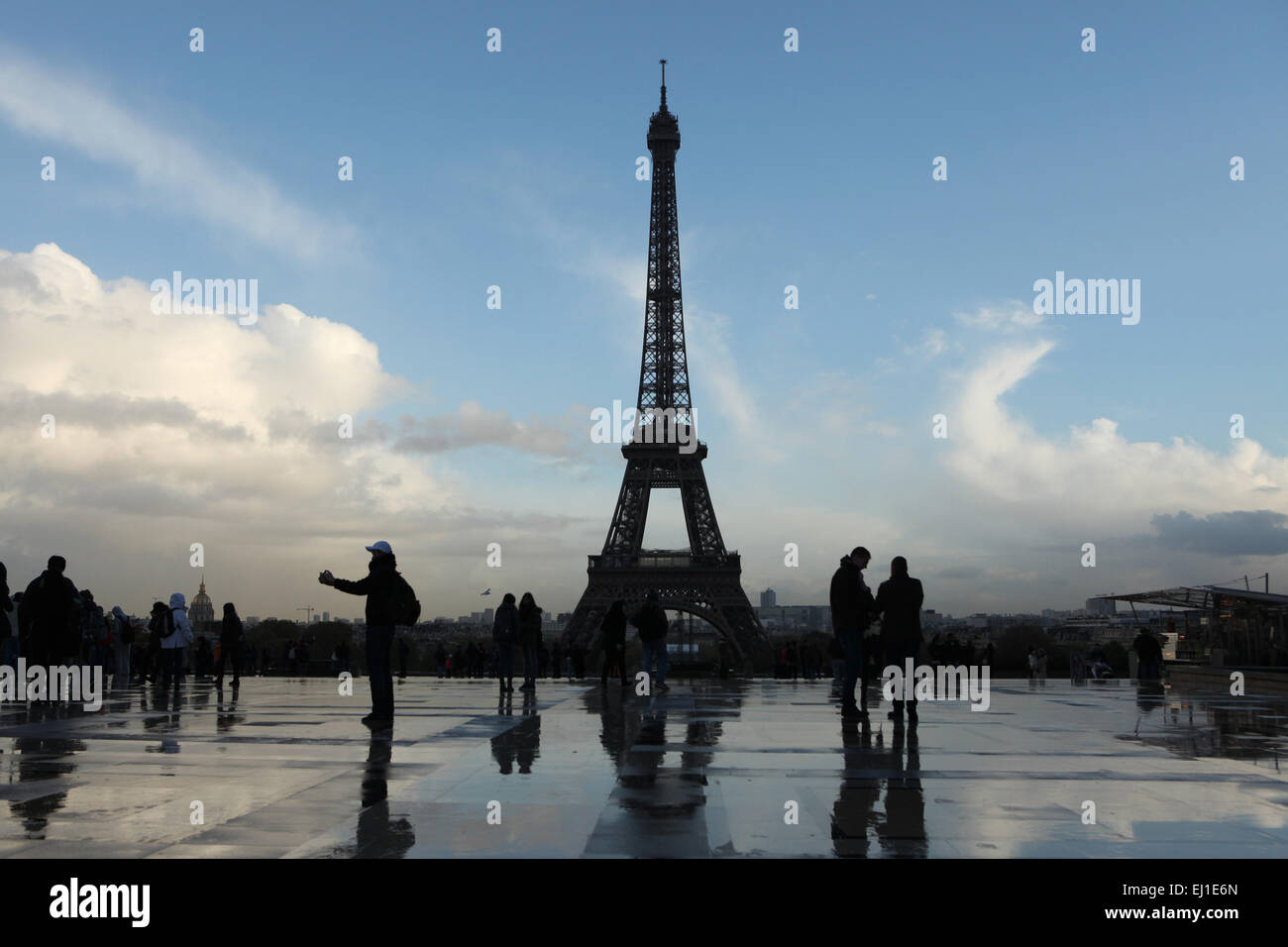 Eiffel Tower viewed from the Palais de Chaillot in Paris, France. Stock Photo