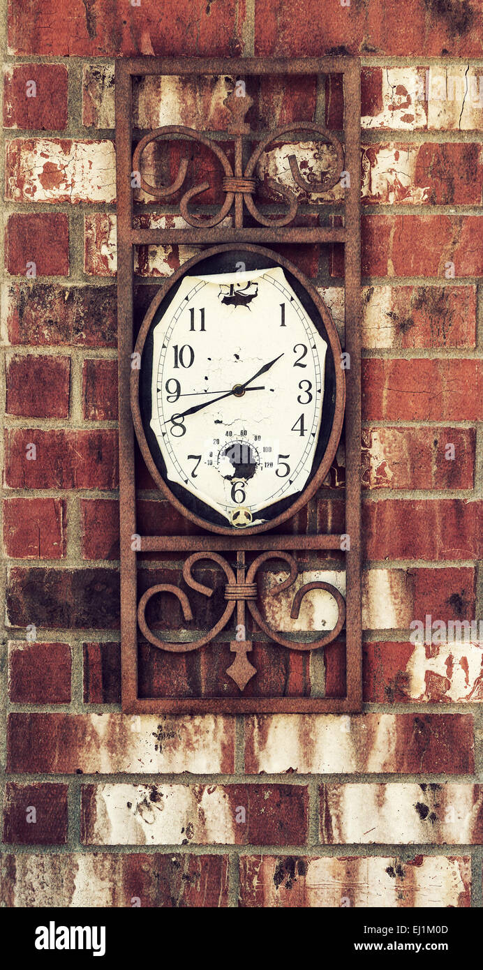 Brick wall with clock hires stock photography and images Alamy