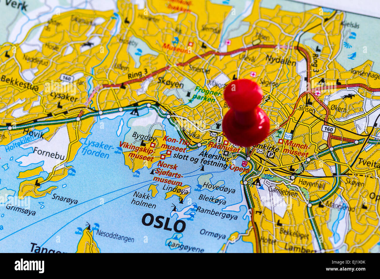 Осло город в какой стране на карте. Где находится осло в какой стране. Столица норвегии на карте мира. Где находится осло в какой стране. Расположение норвегии на карте.