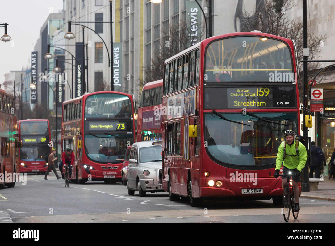 159 london bus hi-res stock photography and images - Alamy