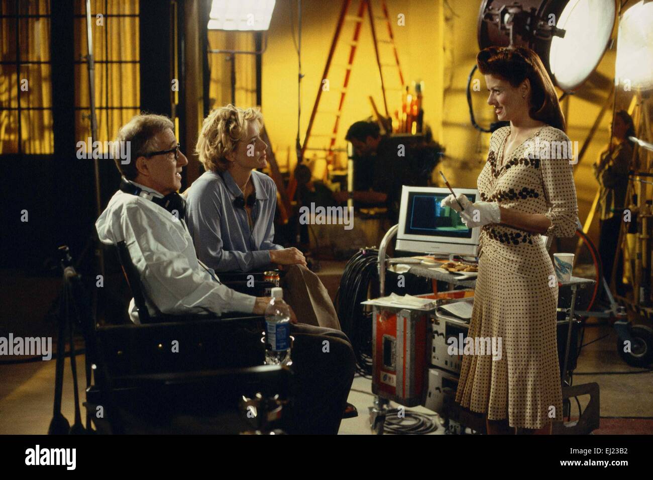 Hollywood Ending  Year : 2002 USA Director : Woody Allen Woody Allen, Téa Leoni, Debra Messing Stock Photo