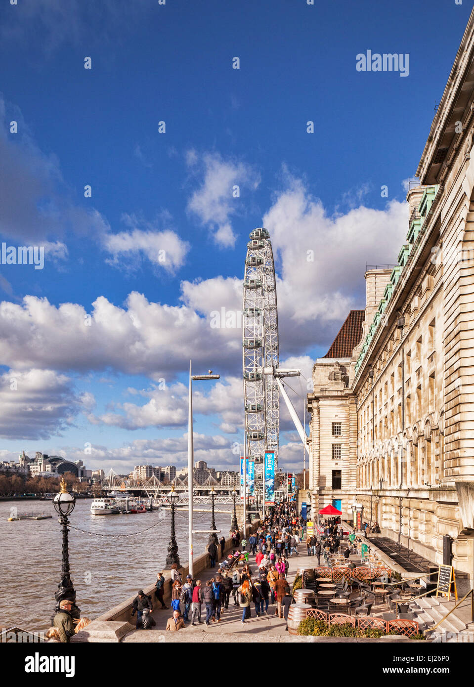 London eye and county hall building hi-res stock photography and images ...