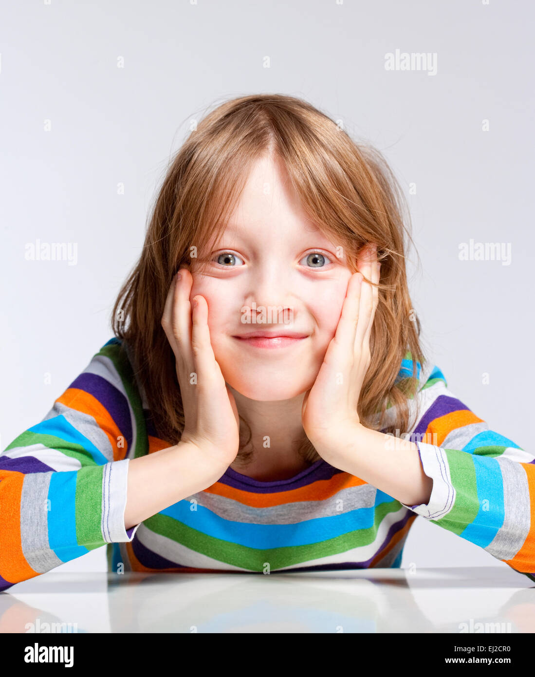 Smiling face boy hi-res stock photography and images - Alamy