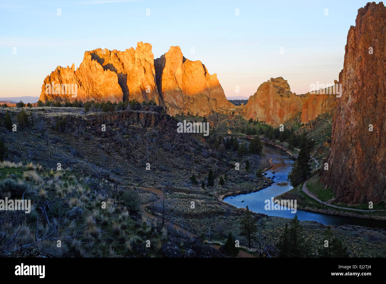 Smith Rock State Park rock formations at sunrise, central Oregon near the town of Terrebonne. Stock Photo