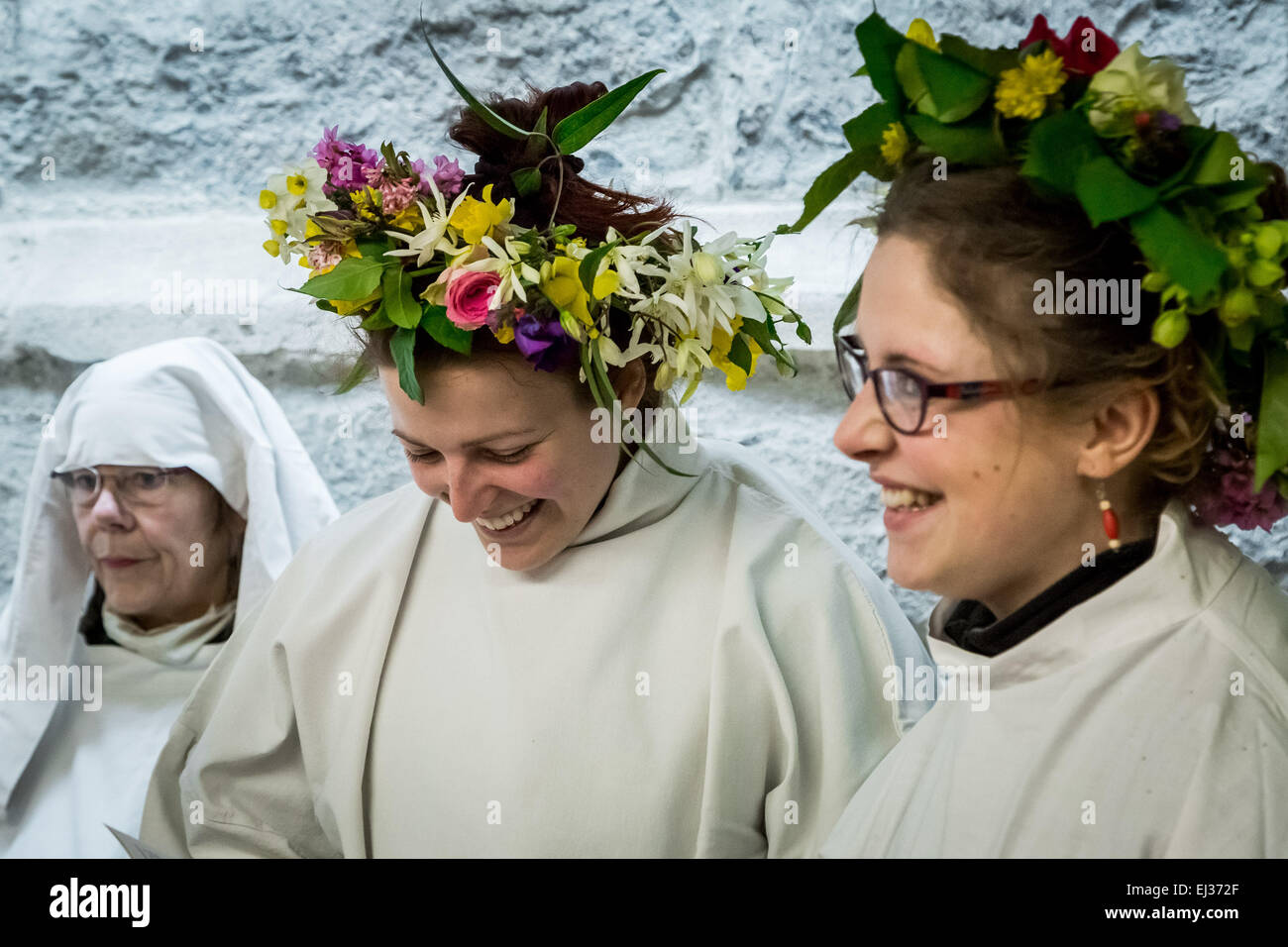 London, UK. 20th March, 2015. British Druid Order prepare for Spring ...