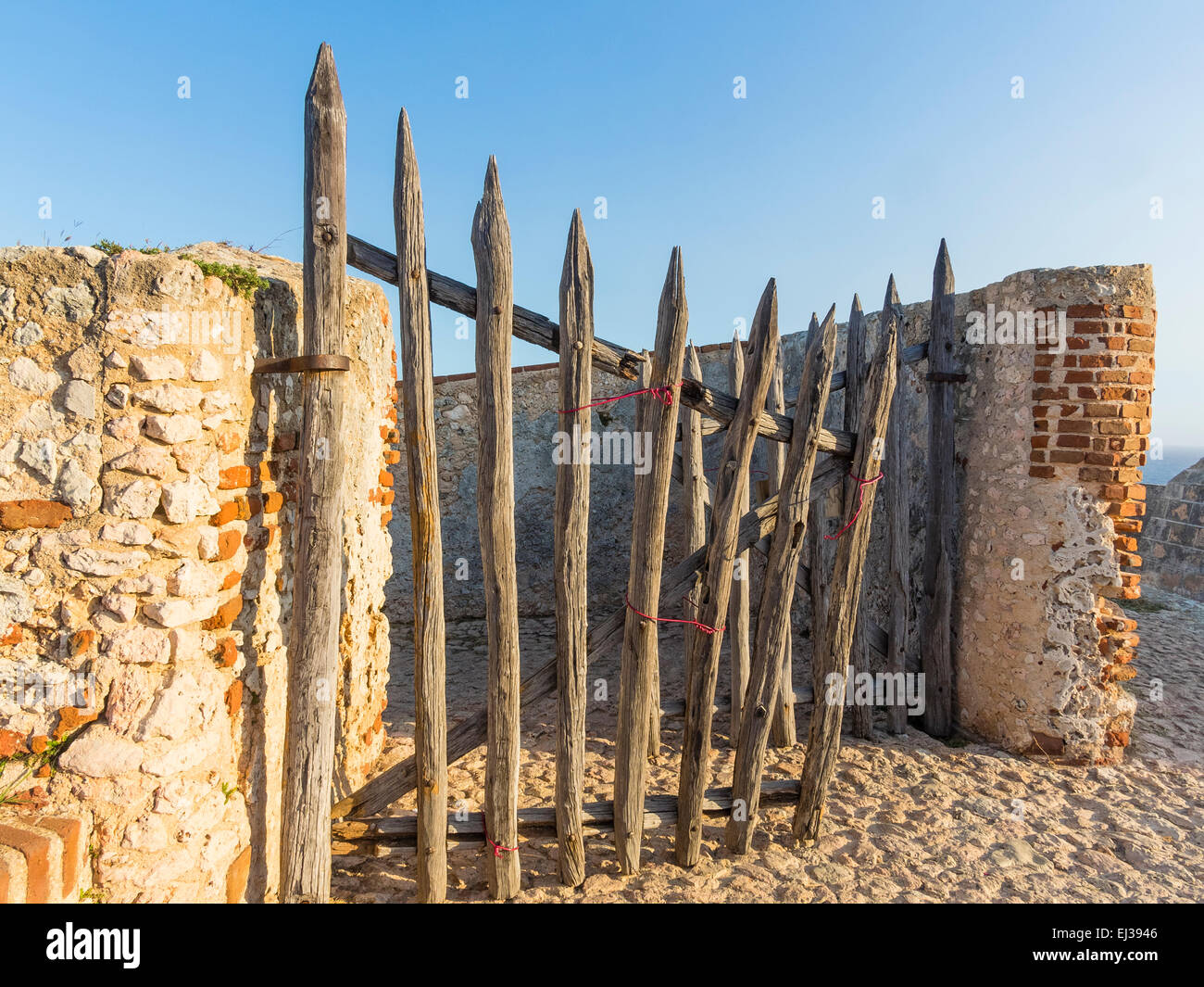 Old wooden gate made of pointed columns of wood at Morro Castle ...