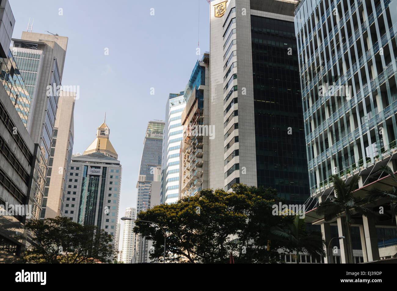 Singapore skyline day hi-res stock photography and images - Alamy