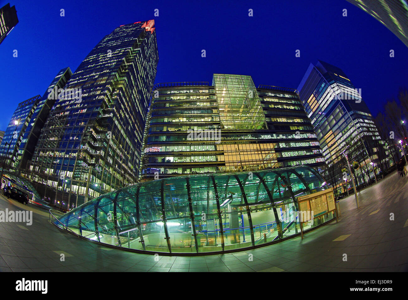 Office buildings and skyscrapers around Canary Wharf at sunset, Isle of ...