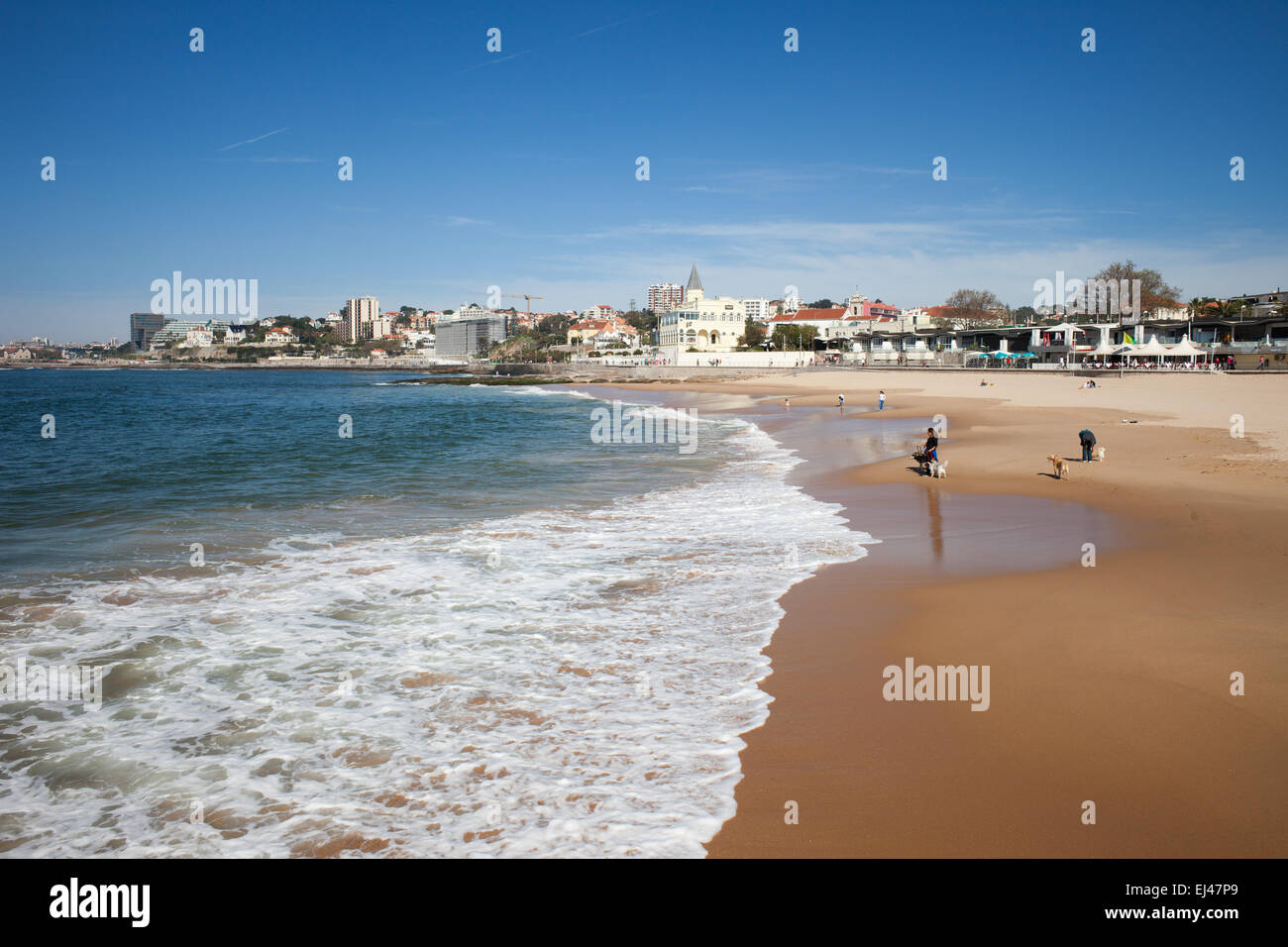 Estoril beach portugal hi-res stock photography and images - Alamy
