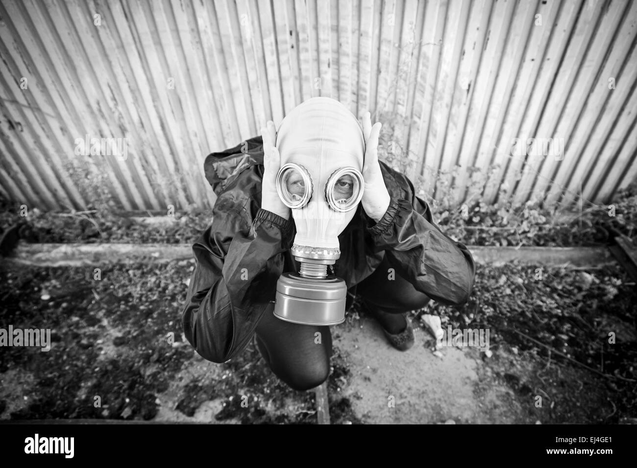 Woman gas mask fear hires stock photography and images Alamy