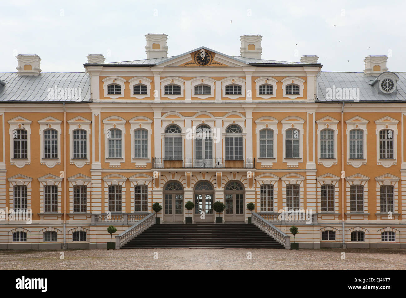 Rundale Palace designed by Russian Baroque architect Bartolomeo Rastrelli near Pilsrundale, Latvia. Stock Photo