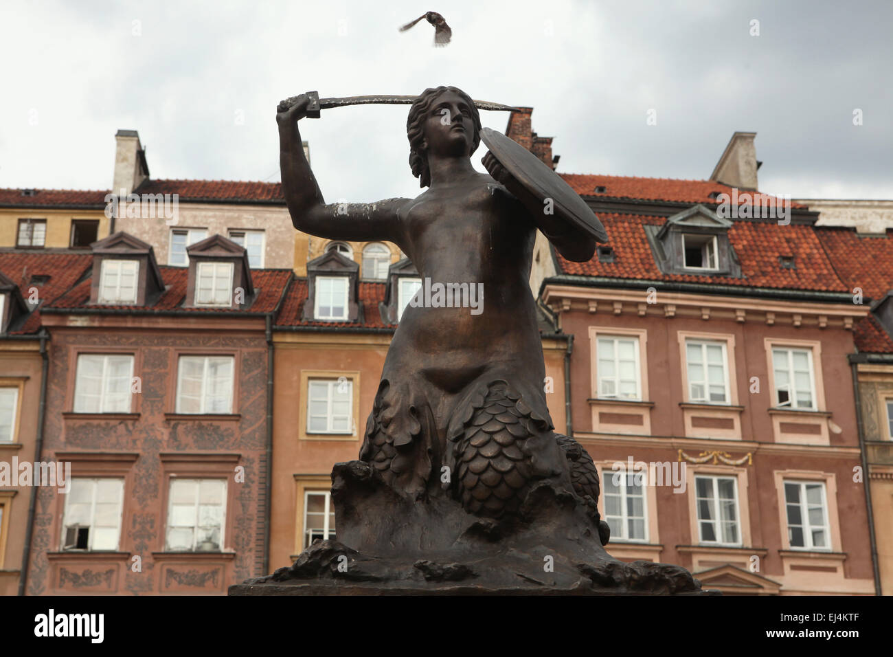 Statue of the Mermaid of Warsaw by sculptor Konstanty Hegel (1855) at the Old Town Square in Warsaw, Poland. Stock Photo