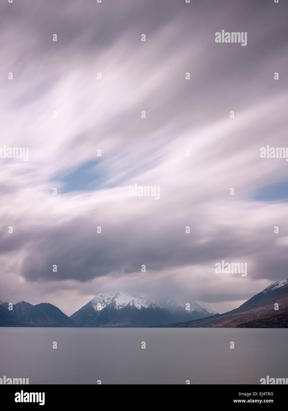 Lake Ohau, Otago, South island, New Zealand Stock Photo - Alamy