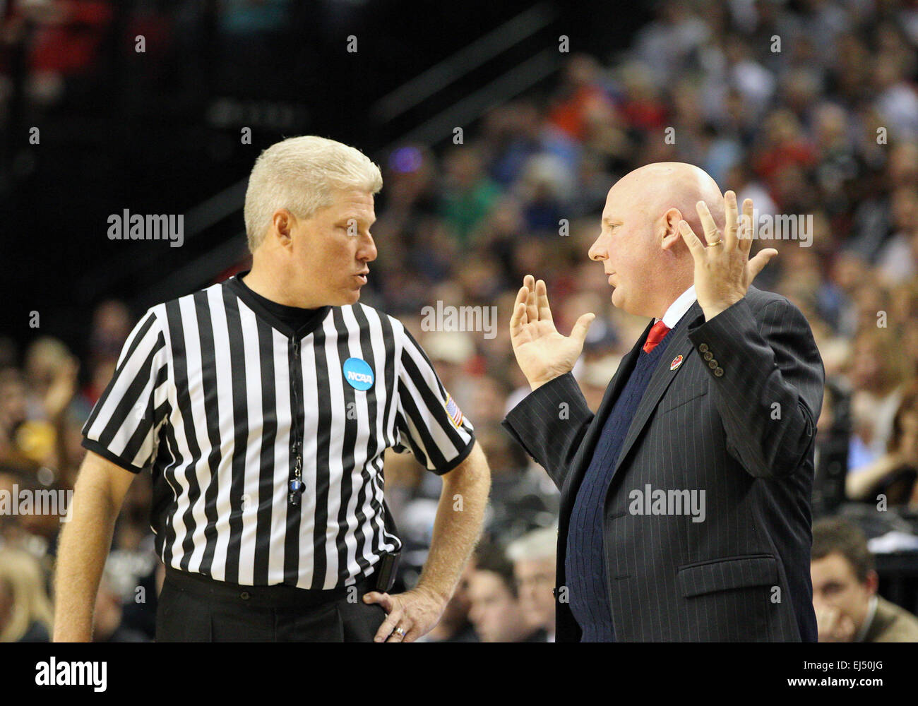 Basketball coach referee hi-res stock photography and images - Alamy