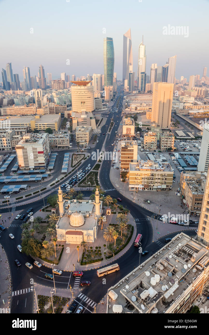 Murgab Mosque Roundabout in Kuwait City, Middle East Stock Photo Alamy