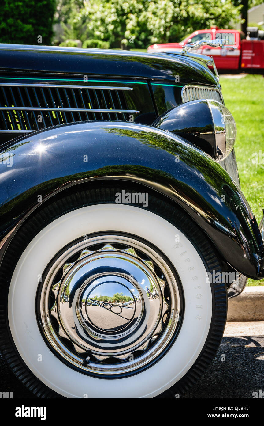 1936 Ford Delux Roadster, Antique Car Show, Armstrong Street, Old Town