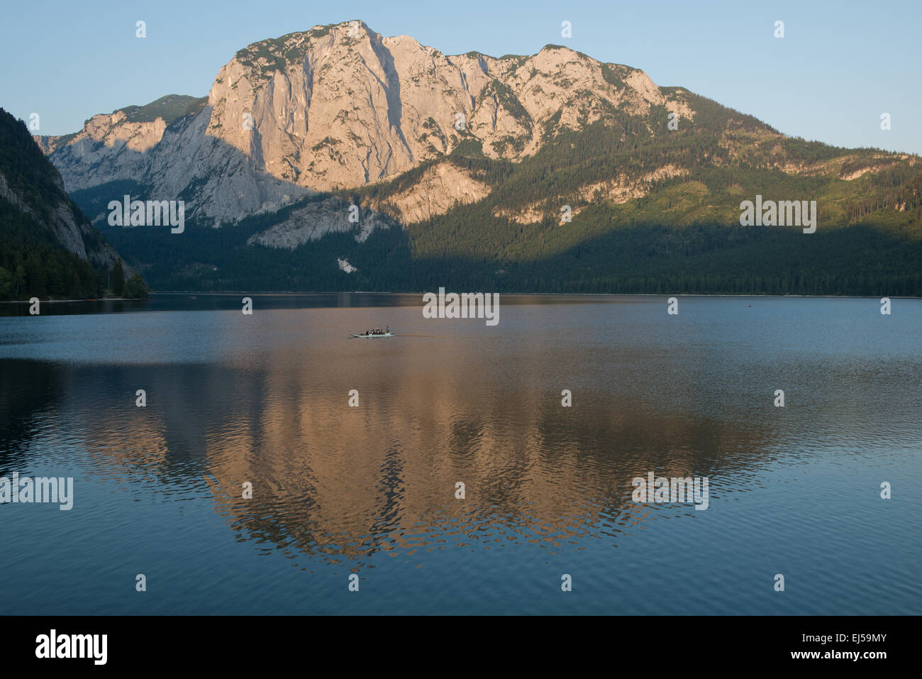 Altaussee with Trisselwand, Salzkammergut, Styria, Austria Stock Photo