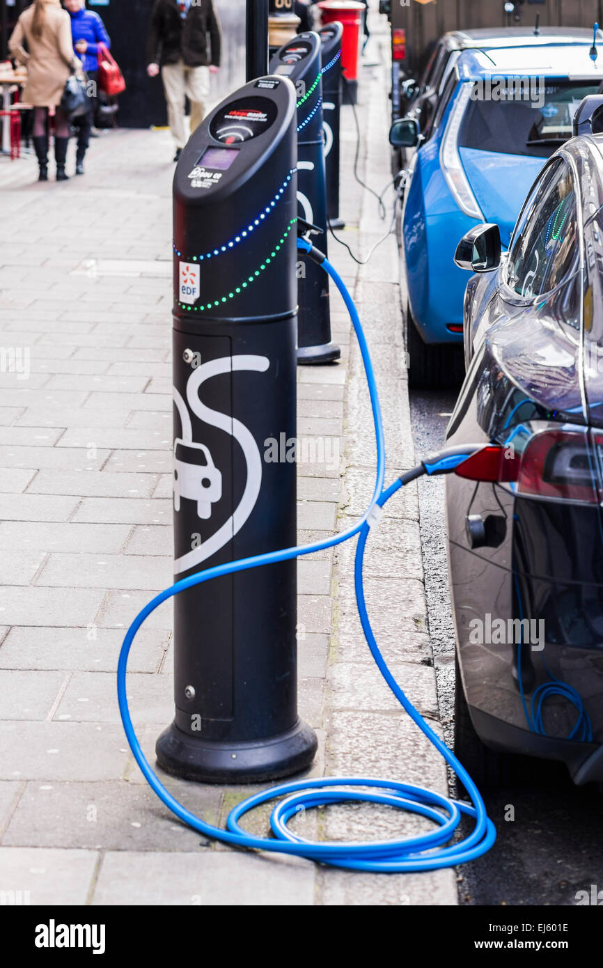 Electric Car Charging Point London Stock Photo Alamy