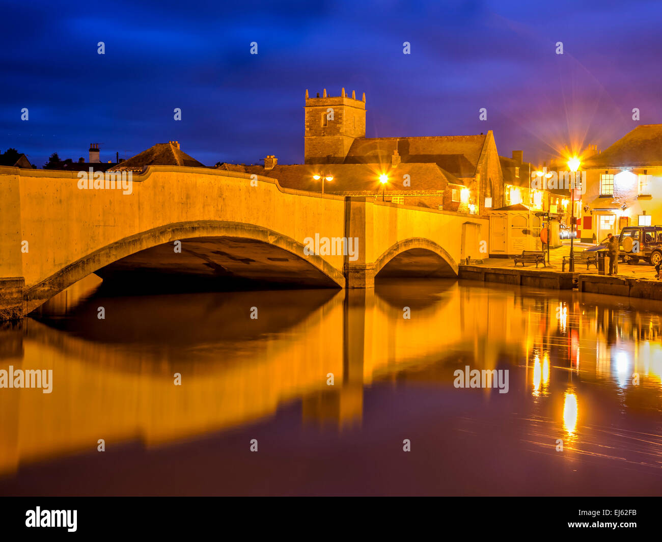 River frome hires stock photography and images Alamy