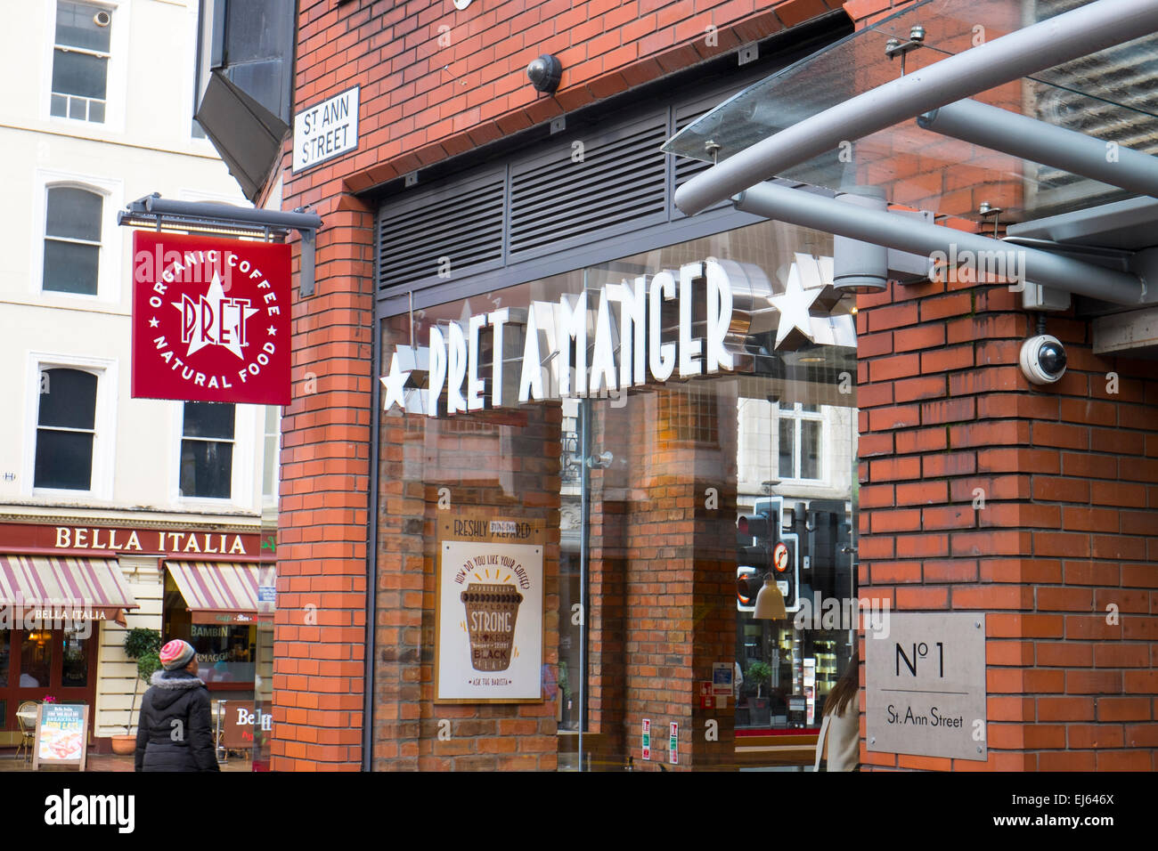 Pret a manger sandwich store and bella italia restaurant in Manchester England Stock Photo