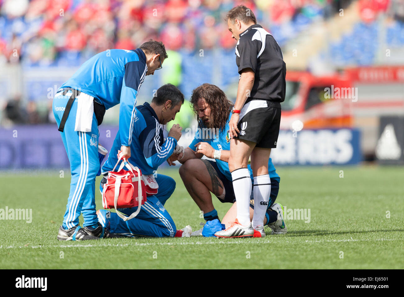 Rome, Italy. 21st Mar, 2015. Martin Castrogiovanni receives treatment on his hand, Stadio Olimpico, Rome, Italy. Credit:  Stephen Bisgrove/Alamy Live News Stock Photo