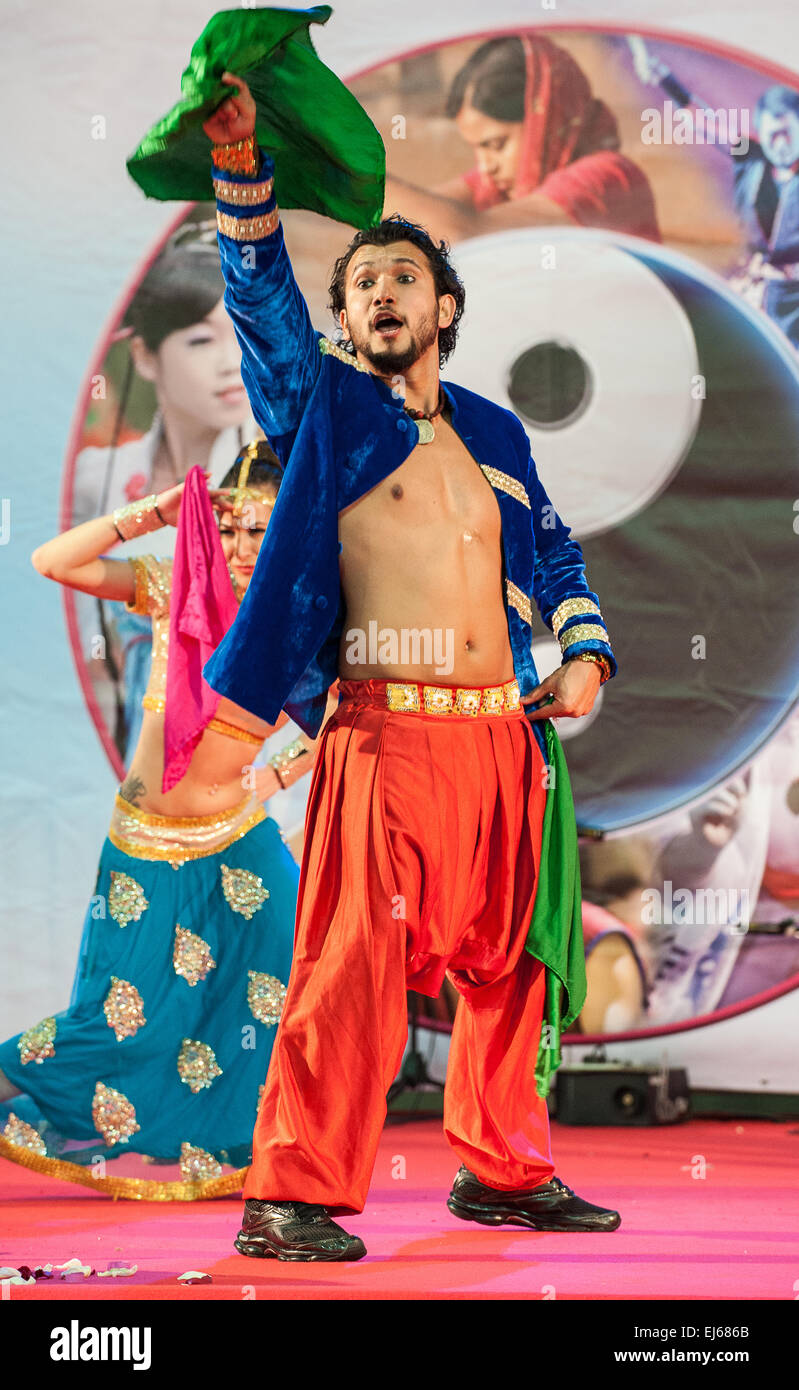 Turin, Italy. 22nd March, 2015. Lingotto fair "Festival dell'Oriente" from 20th to 22th March 2015 and from 27th to 30th March 2015 - 20th March 2015 India Sunny Singh Bollywood Dance Company Credit:  Realy Easy Star/Alamy Live News Stock Photo
