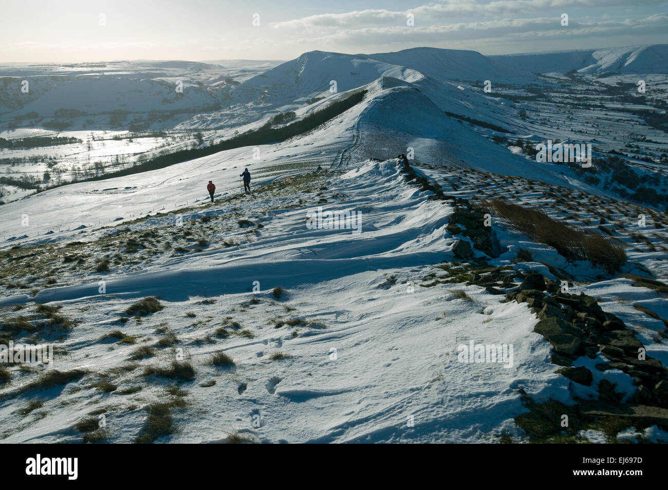 The 'Great Ridge' leading to Mam Tor in winter, from Lose Hill, Edale, Peak District, Derbyshire, England, UK. Stock Photo