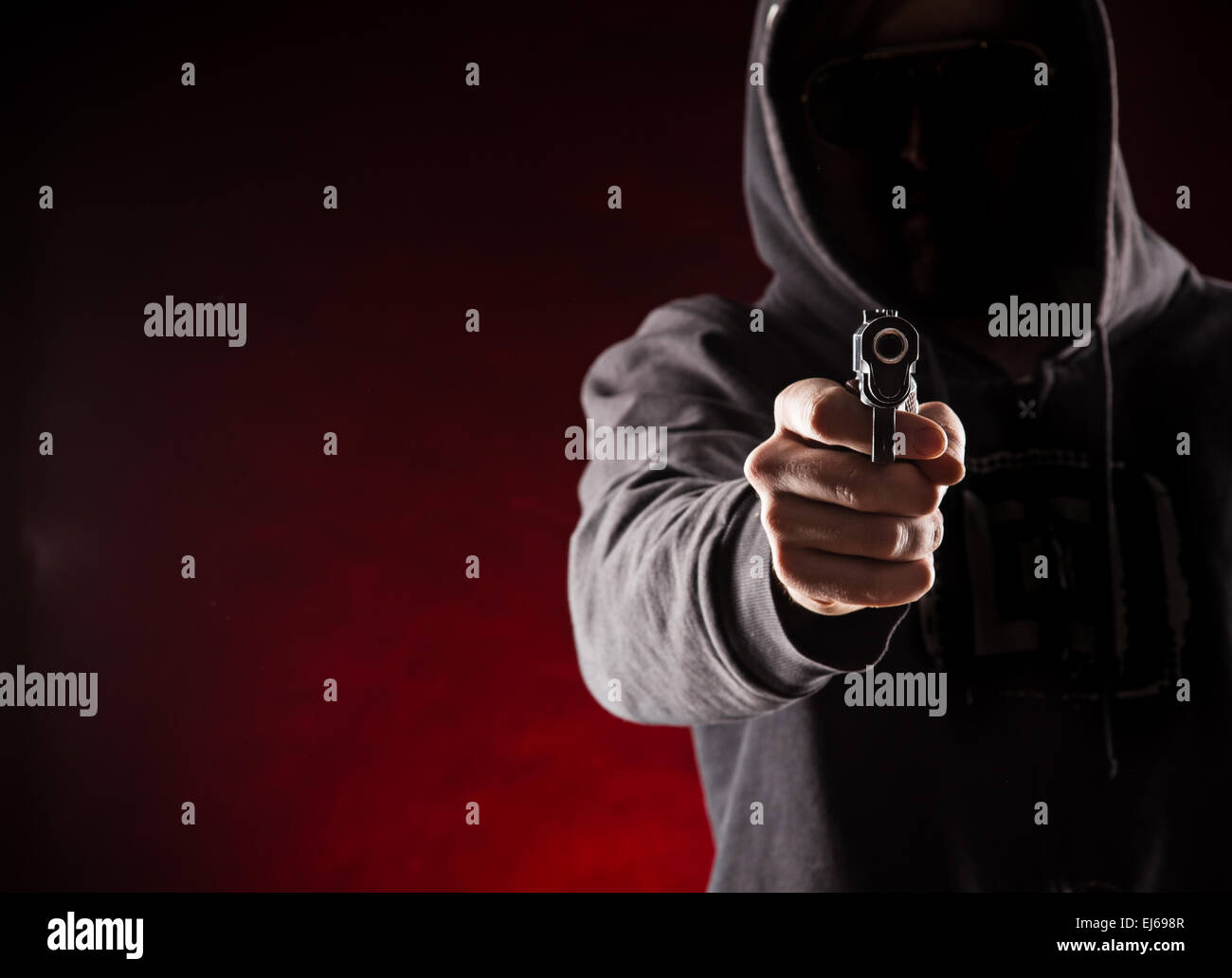 Gun barrel and spy hi-res stock photography and images - Page 2 - Alamy