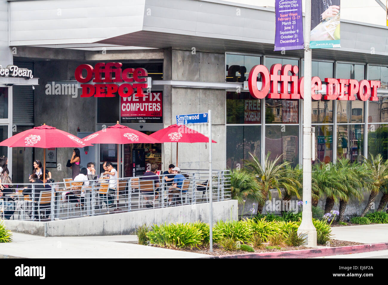 A combination Coffee shop Office Depot on Pico Boulevard in Los Angeles