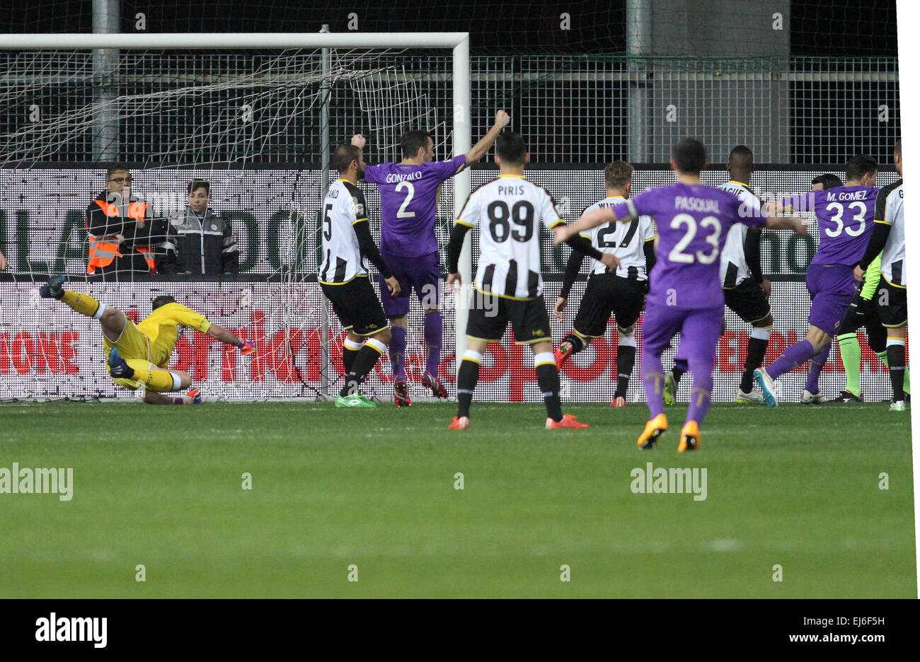 Udine, Italy. 22nd March, 2015. Fiorentina's forward Mario Garcia Gomez  scoring goal 1 - 1 during the Italian Serie A football match between Udinese  and Fiorentina on Sunday 22 March 2015 at
